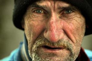 20101202__101205drunkcov2_300