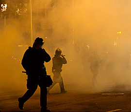 thefix_oaklandteargas