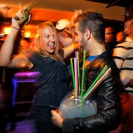 27ZDRINKING-articleLarge