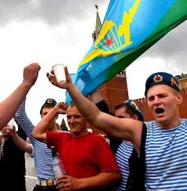 russians-with-vodka-09b7c0db4785301d6bda76628e29d4ad0a38dc6a-s40