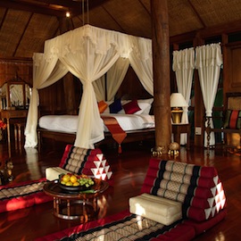 thecabin-bedroom-thai-teak-hi