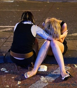 article-1182373-04F2D70B000005DC-889_634x462