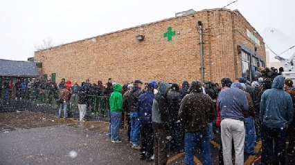 GTY_marijuana_staff_jtm_140102_16x9_608