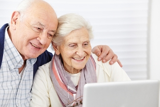 elderly couple computer