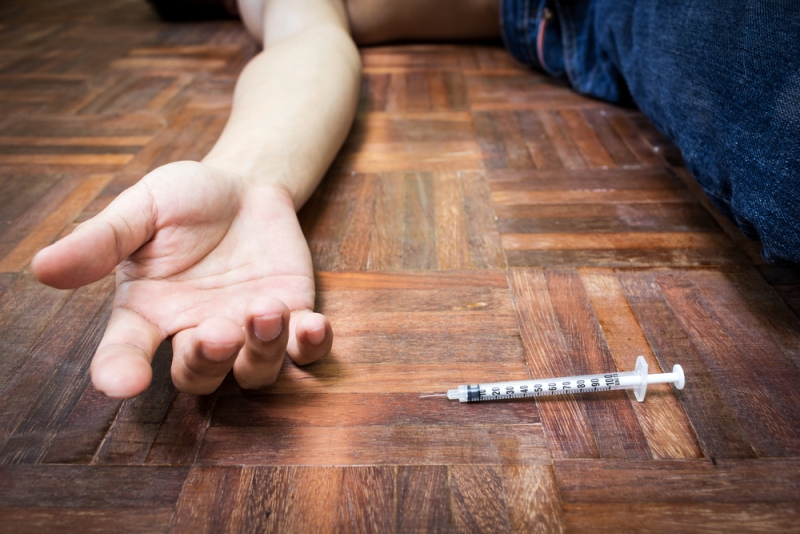 overdose hand needle