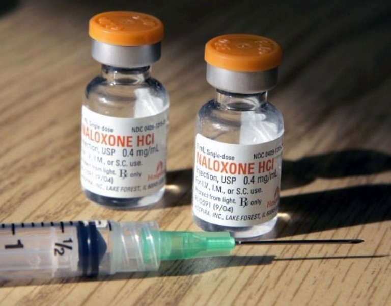 naloxone vials