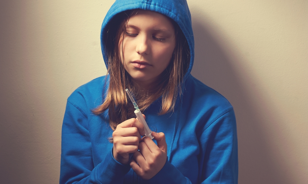 What To Do If You Think Your Kid Is On Heroin