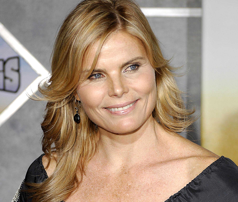 Mariel Hemingway Details Family's History of Suicide, Depression And Addiction