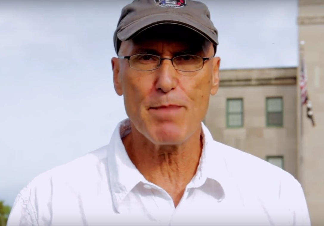 This Former Cop Believes Drug War Prisoners Should Receive Reparations