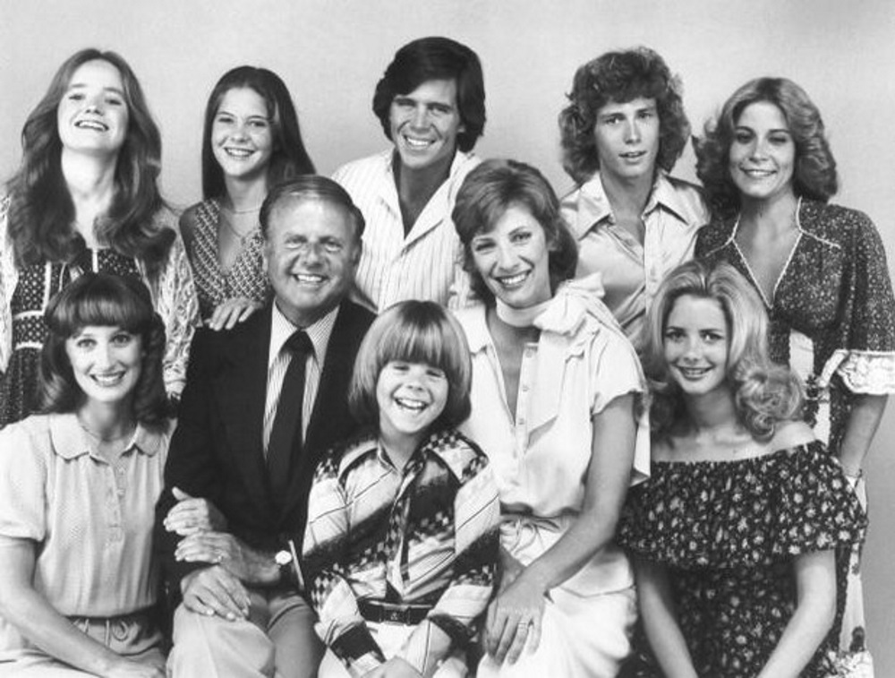 Cast of Eight is Enough