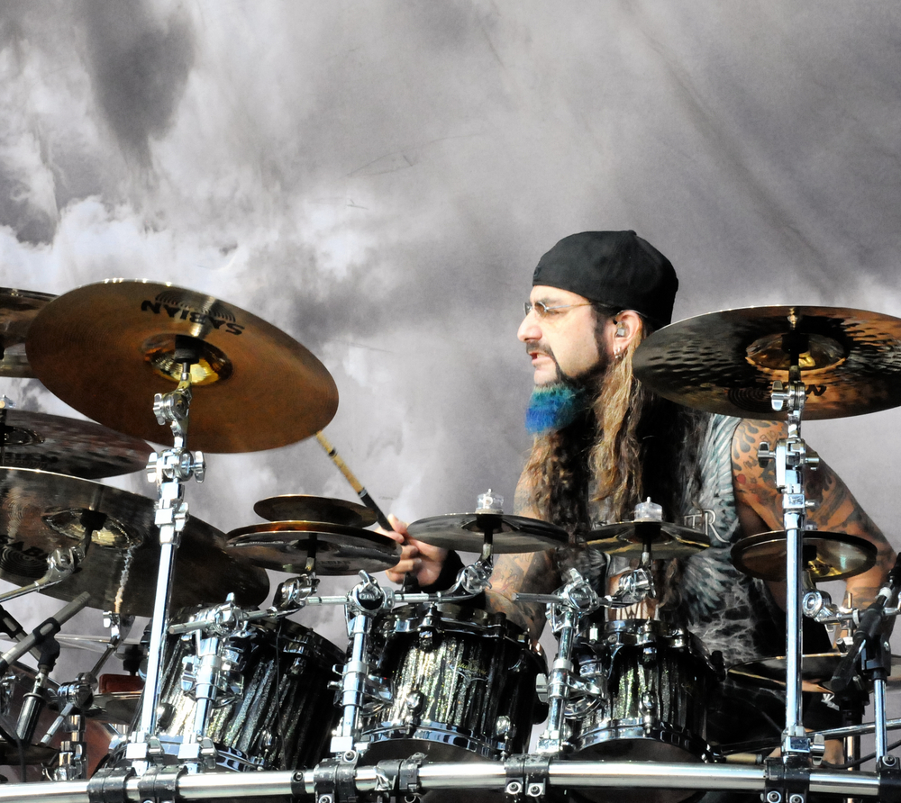 Mike Portnoy, drummer of Dream Theater, playing drums