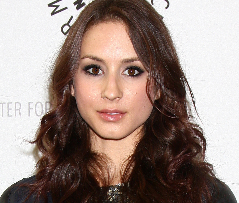 Troian Bellisario