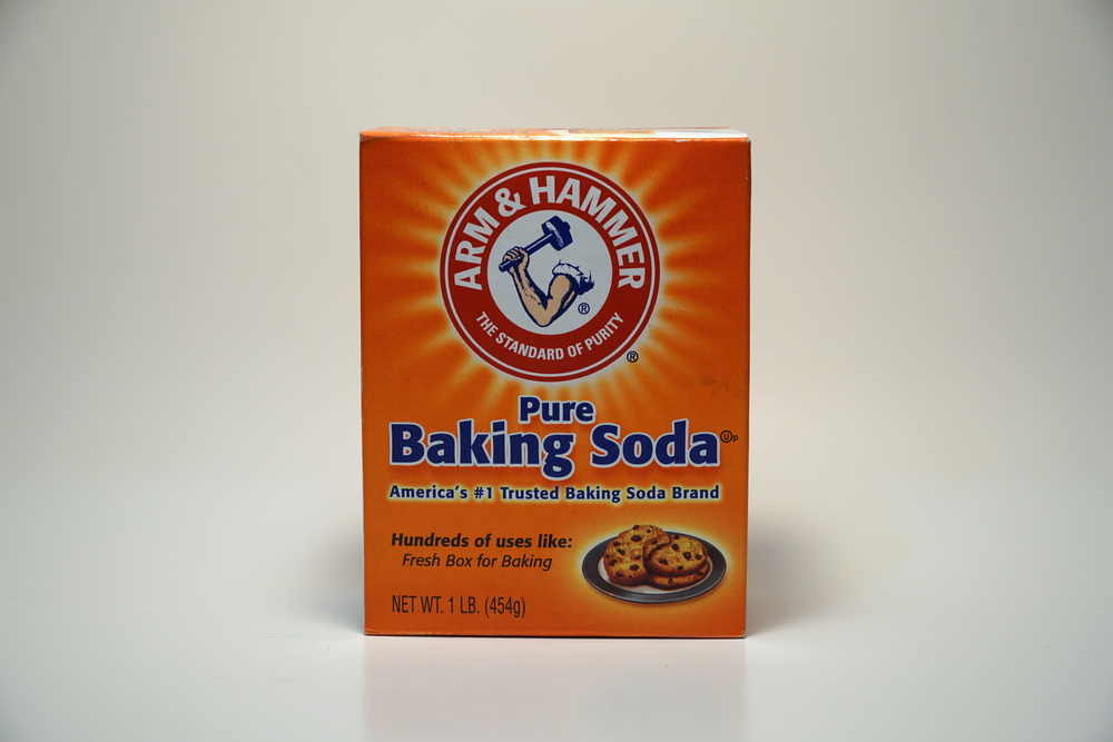 a box of Arm And Hammer baking soda
