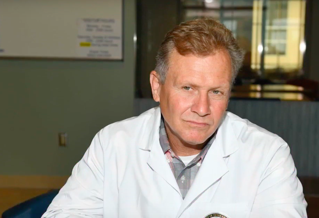 Retired Black Hawk Down hero Norm Hooten is helping veterans with addiction