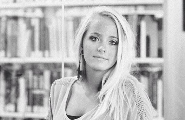 Slipknot Drummer’s Daughter Dies Days After Posting Sobriety Chip The official Slipknot Instagram account shared a photo of Gabrielle Crahan