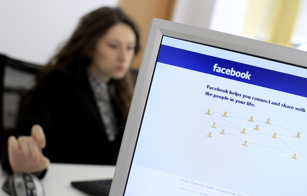 facebook user about to log on to promote harm reduction