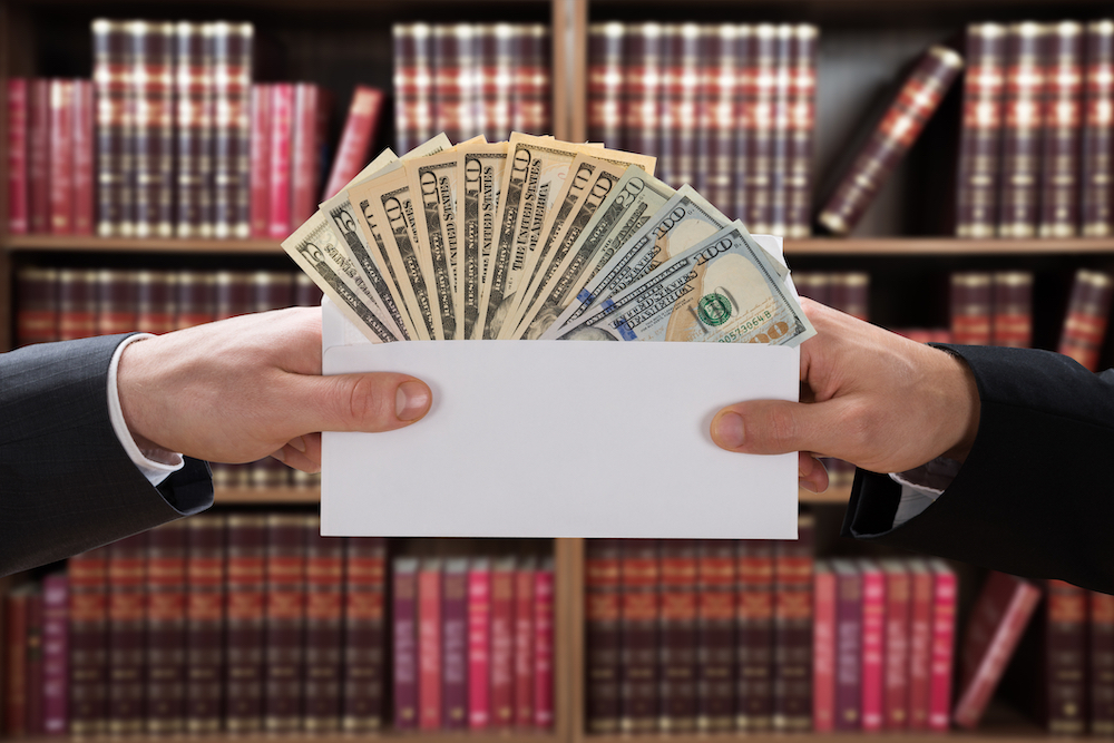 drugmakers reaching a settlement